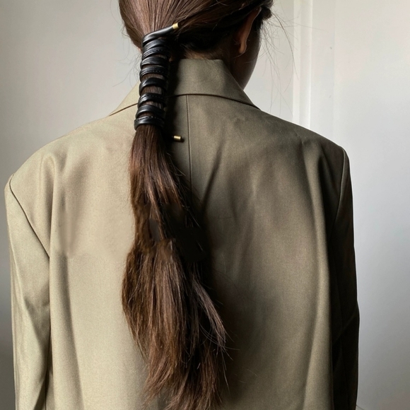 NEW! Hair Accessories - Picture 3 of 6